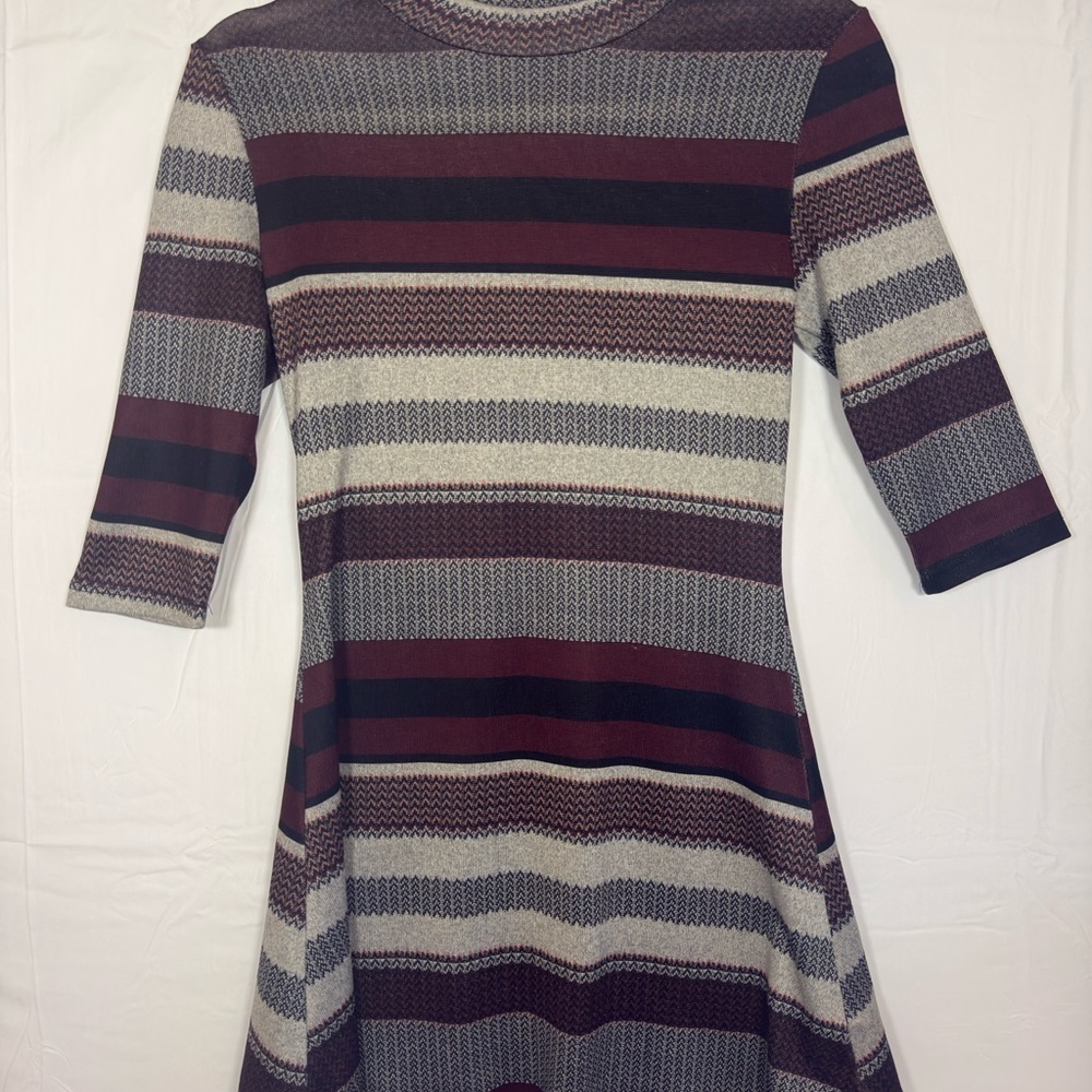 Living Doll Los Angeles Striped Mock Neck Knit Dress Burgundy Grey XS 3/4 Sleeve